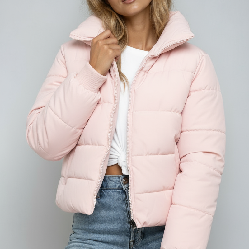 Veste matelassée courte Mae Donna – Veste d'hiver rembourrée avec col montant moderne
