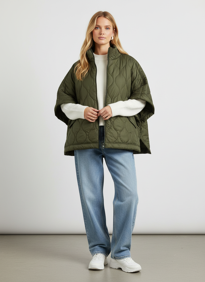 Joanna Piumino Donna Stile Mantella – Design Moderno con Collo Alto & Cuciture a Diamante