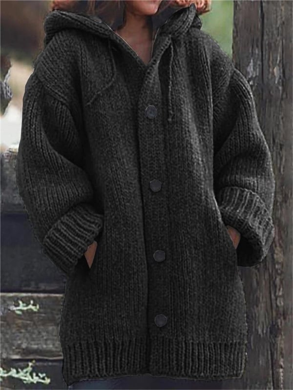 Esme Damen Oversize Cardigan – Grob gestrickter Pullover mit Kapuze und kontrastierenden Knöpfen