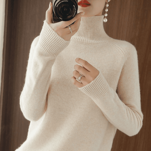 Holly Donna Sweter z Golfem – Delikatność Dzianiny, Elegancki Wysoki Kołnierz i Wyrafinowane Dopasowanie