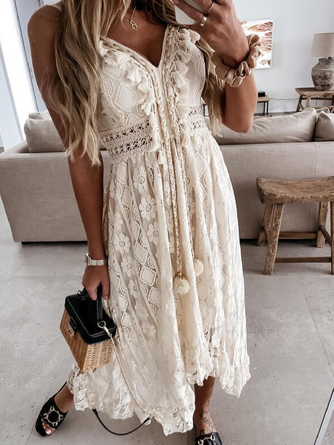 Dream Φόρεμα Maxi Γυναικείο – V Λαιμόκοψη, Δέσιμο & Boho Σχέδιο με Κομψές Βολάν