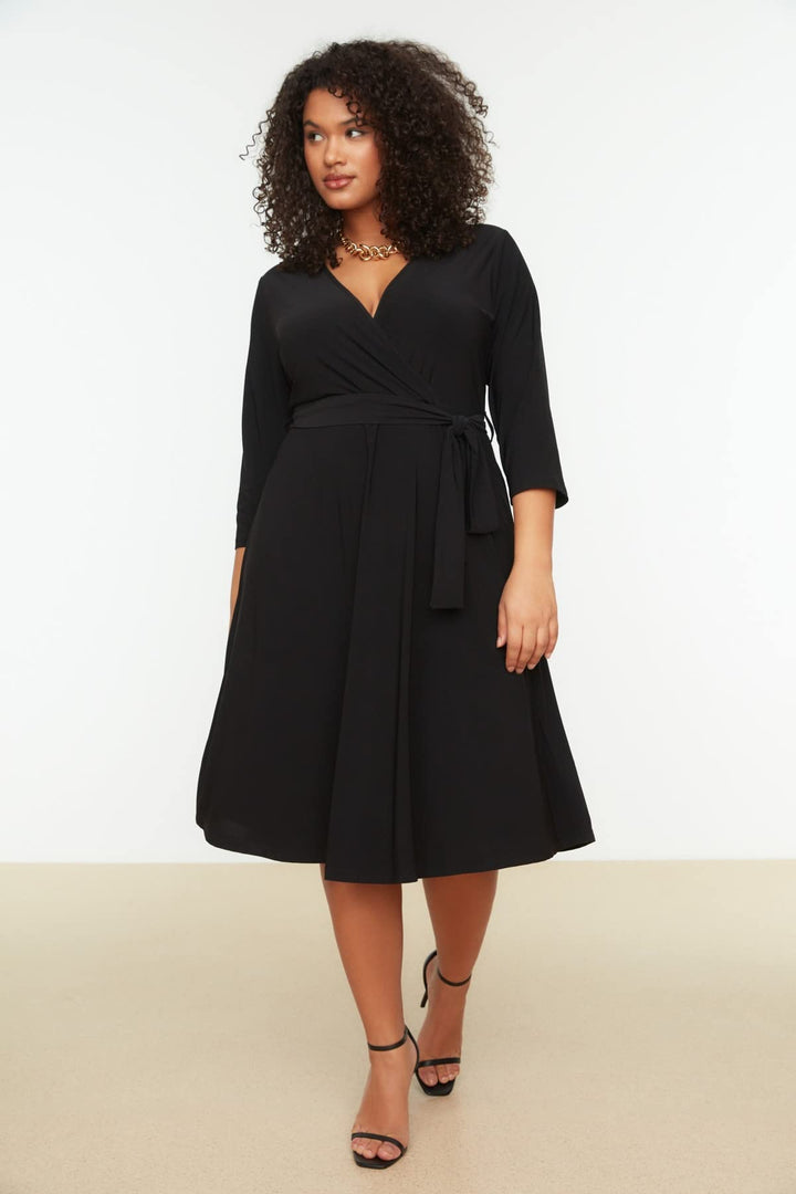 Stevie Robe Midi Curvy Femme – Ligne A, Double Boutonnage & Coupe Slim Élégante