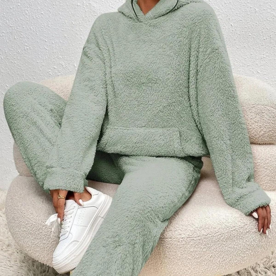 Set de îmbrăcăminte comodă pentru femei Remy din Teddy – Hanorac lung cu buzunare și pantaloni de iarnă
