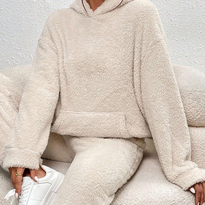 Set de îmbrăcăminte comodă pentru femei Remy din Teddy – Hanorac lung cu buzunare și pantaloni de iarnă