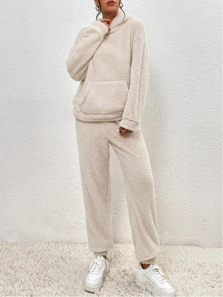 Set de îmbrăcăminte comodă pentru femei Remy din Teddy – Hanorac lung cu buzunare și pantaloni de iarnă
