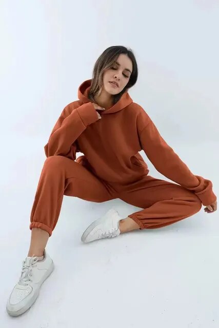 Set hanorac cu glugă și pantaloni de trening pentru femei | De iarnă