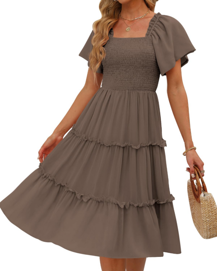 Karylle Midi-Kleid für Damen – Quadratischer Ausschnitt, Gummizug-Smoking & Volantärmel