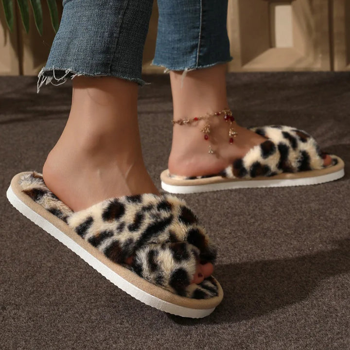 Casual tøfler for kvinner | Åpne