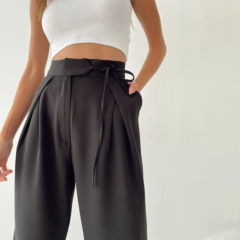 Pantaloni largi pentru femei | Casual