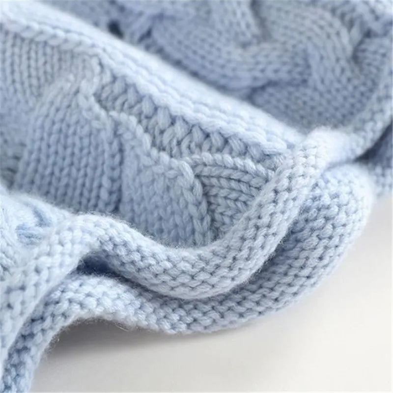 Klaihre Women's High Neck Sweater – Knitted Pullover with Cable Pattern and Relaxed Fit