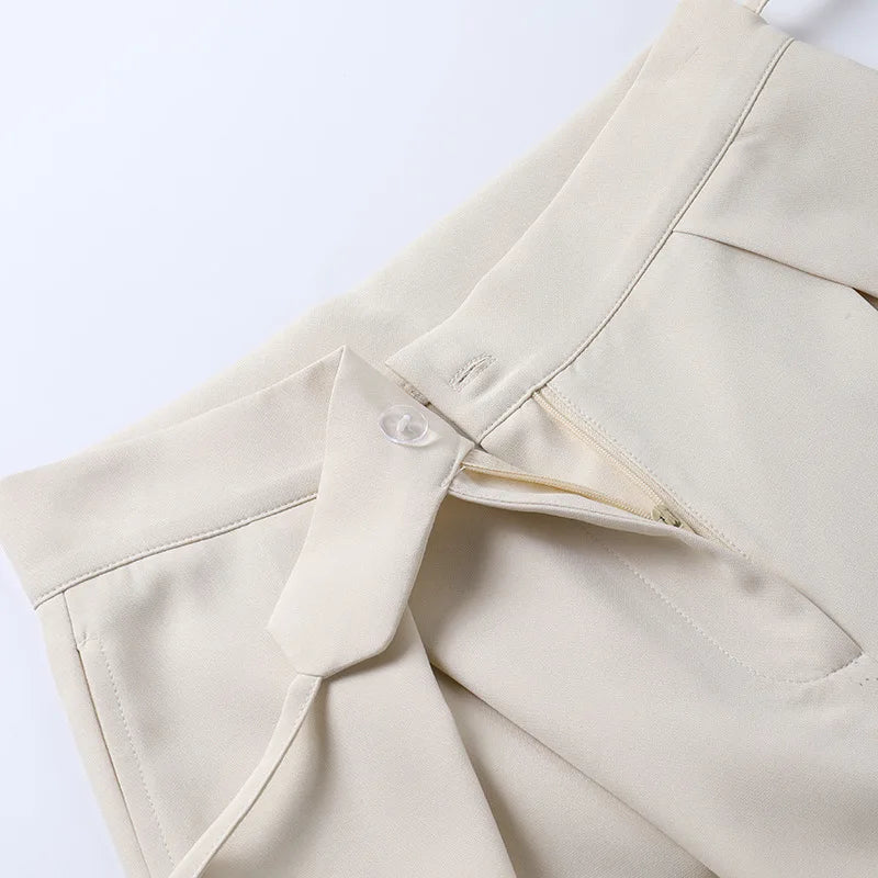 Pantaloni largi pentru femei | Casual