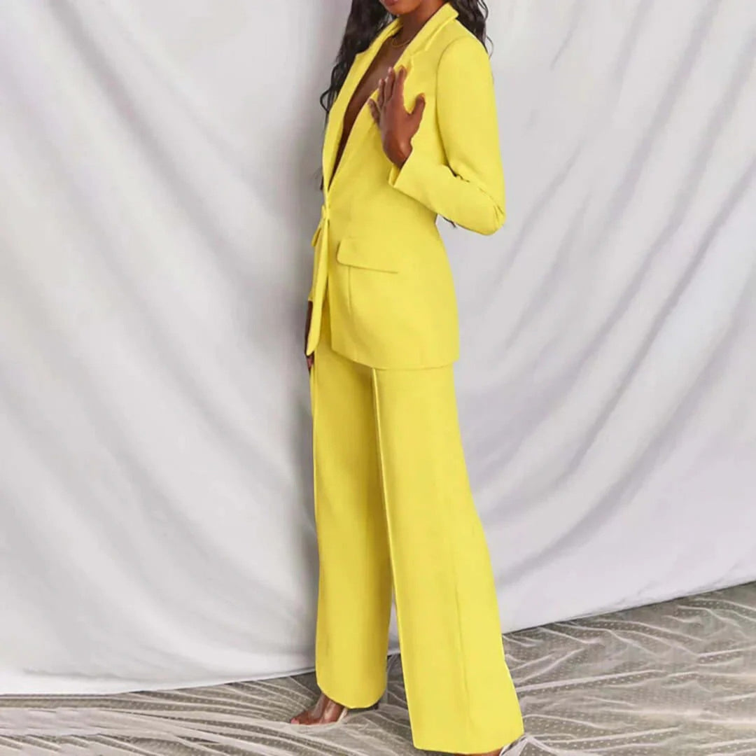 Indira | Set de costume croite din două piese pentru femei