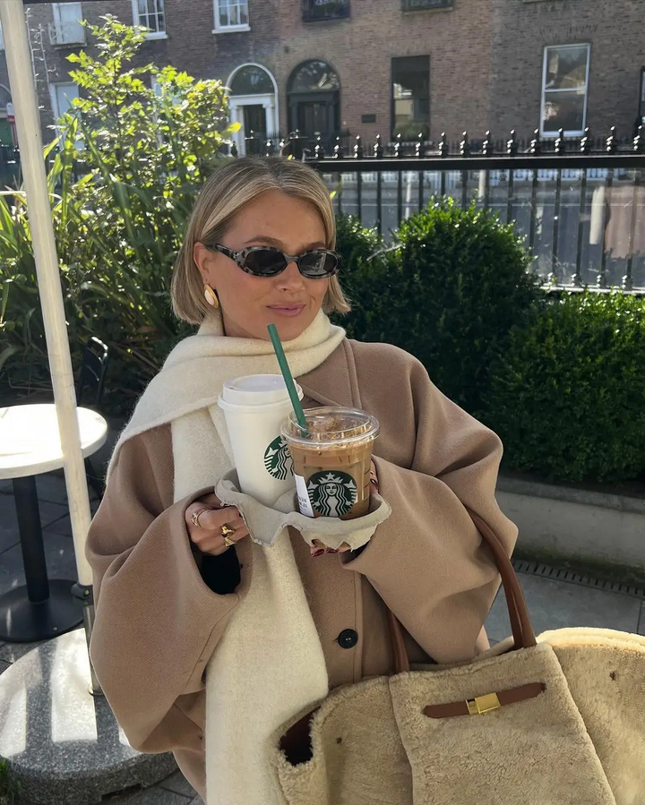 Olivia Cappotto Oversize Donna σε Μαλλί – Ζεστό, Κομψό και Χαλαρό Στυλ